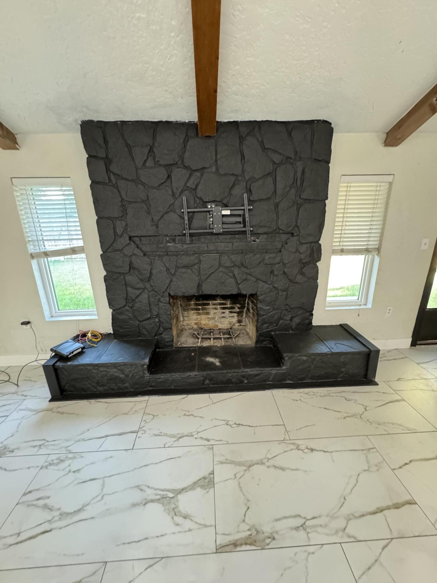 4402 78th Street Lubbock, TX 79424 - Photo 16 of 43 a living room with furniture