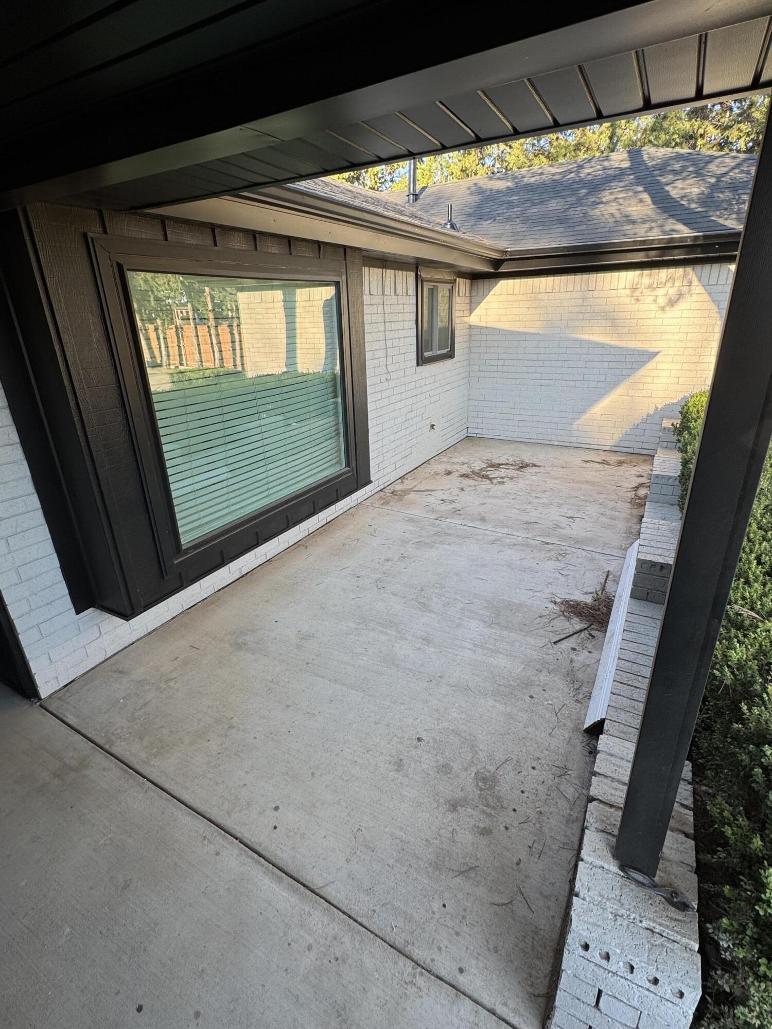 4402 78th Street Lubbock, TX 79424 - Photo 5 of 43 a view of outdoor space