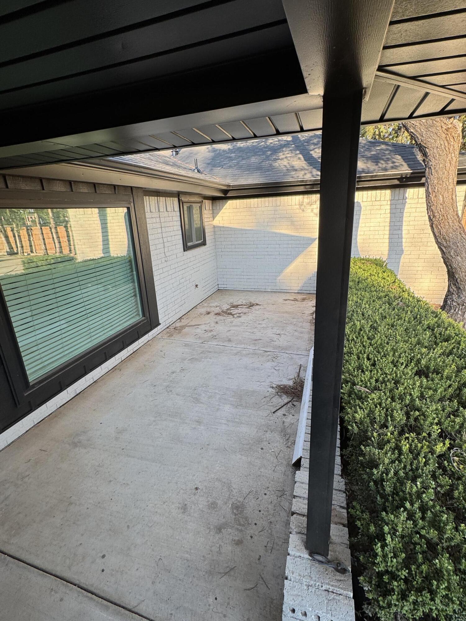 4402 78th Street Lubbock, TX 79424 - Photo 6 of 43 a view of entryway