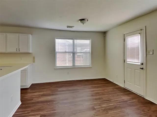 $1,950 | 2114 English Green Way, Fresno, TX 77545