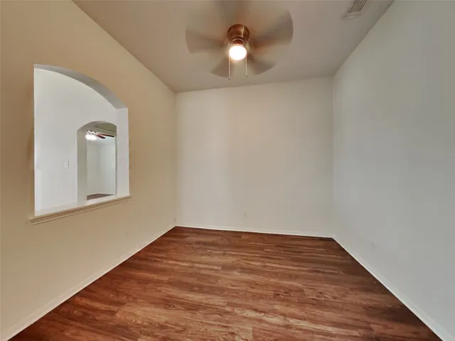 $1,950 | 2114 English Green Way, Fresno, TX 77545