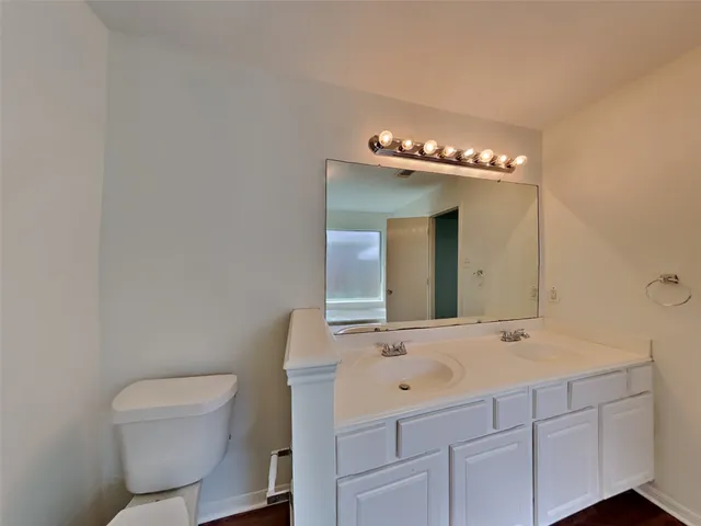 $1,950 | 2114 English Green Way, Fresno, TX 77545