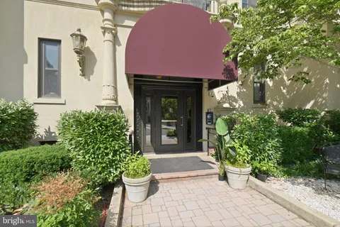 $475,000 | 2100 19th Street Northwest, Unit 506, Washington, DC 20009