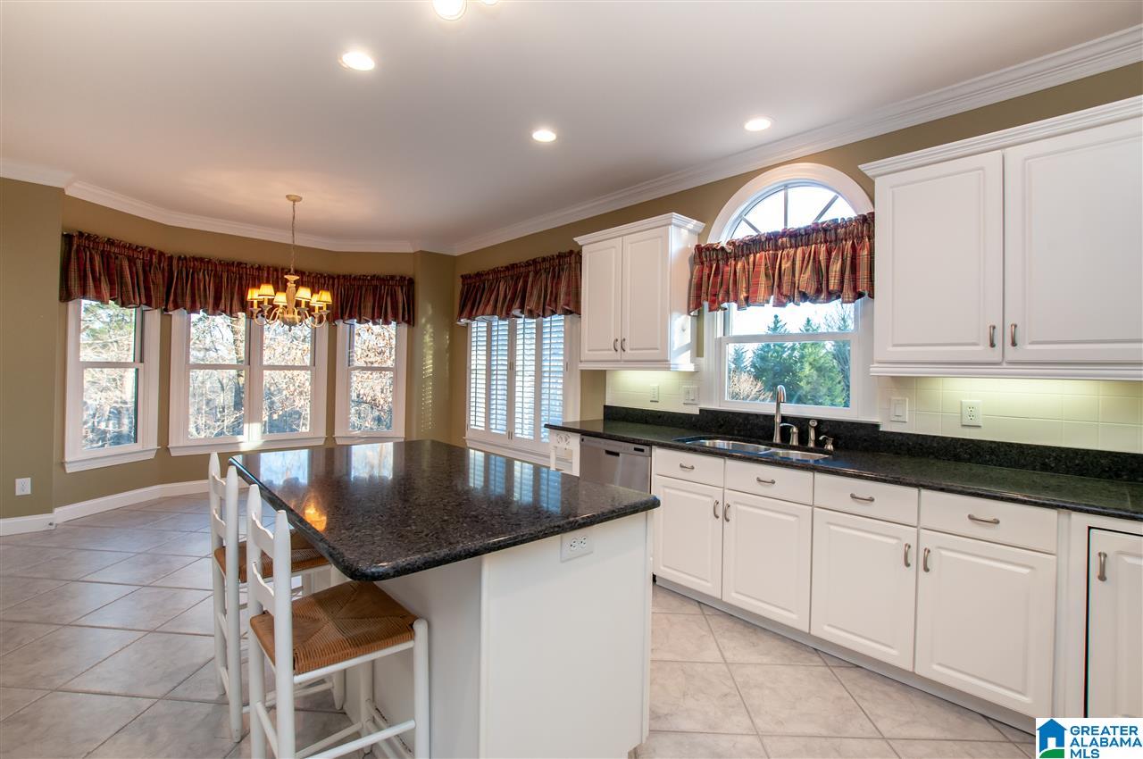 512 Ryding Circle Trussville, AL 35173 - Photo 14 of 41