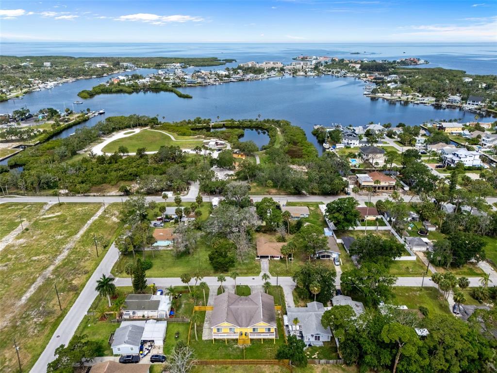 8128 Papaya Street Port Richey, FL 34668 - Photo 7 of 46