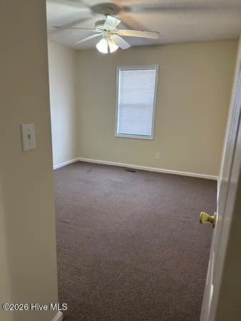 $1,100 | 3929 Sterling Pointe Drive, Unit AAA5, Winterville, NC 28590