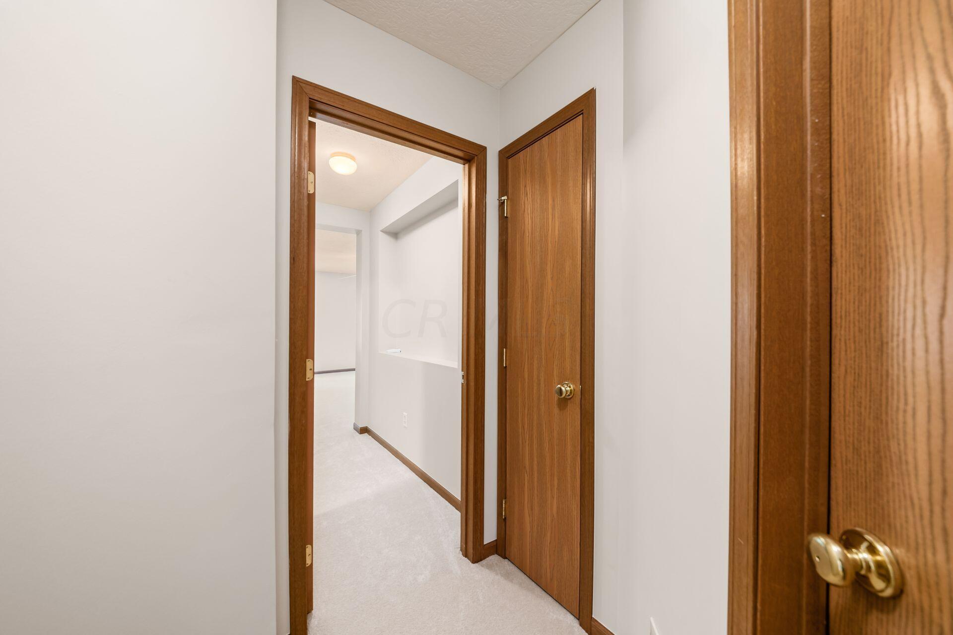 6156 Radekin Road Columbus, OH 43232 - Photo 19 of 41 018_ Rd Columbus OH 43232 USA