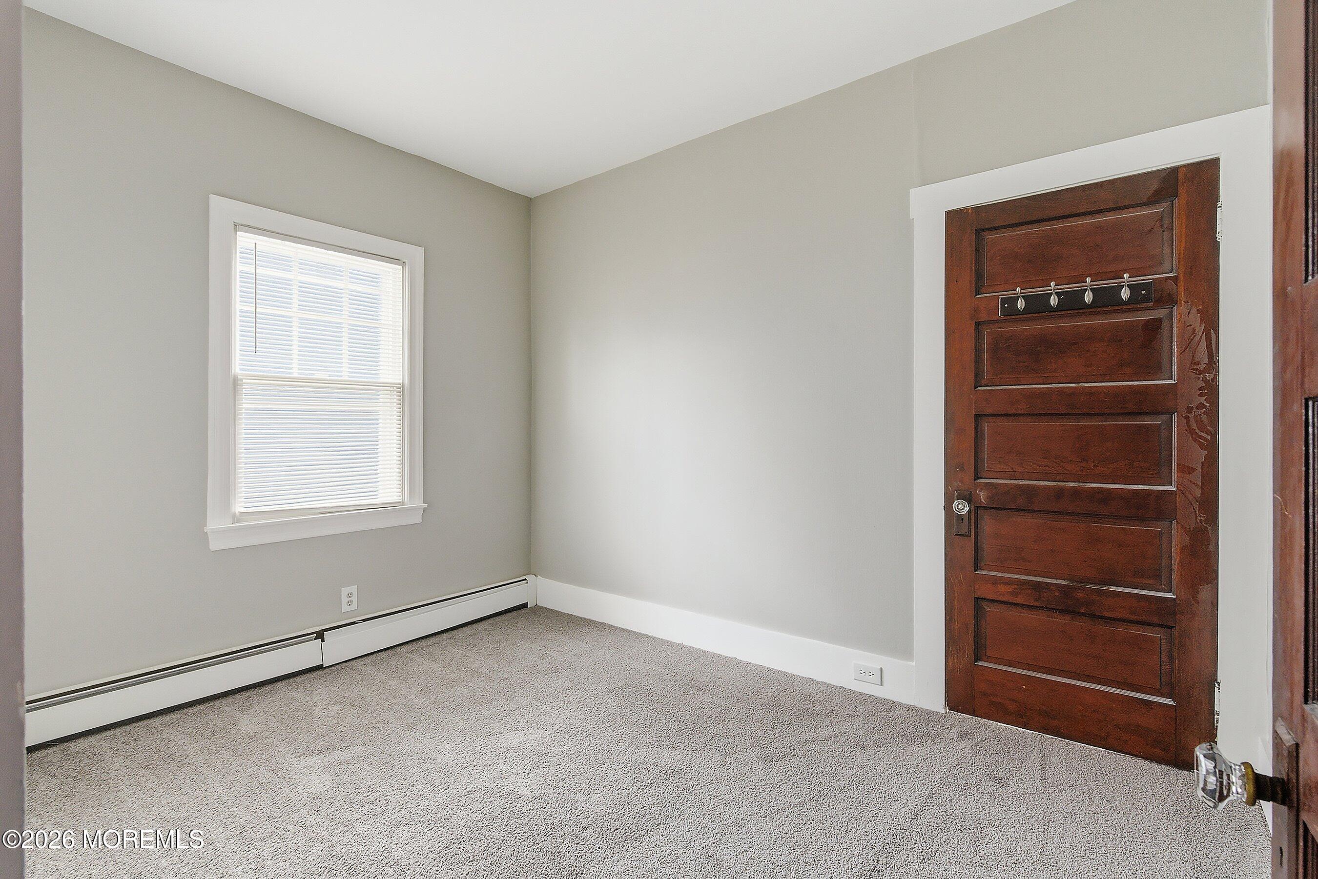 708 Atlantic Avenue Point Pleasant Beach, NJ 08742 - Photo 9 of 30 09-Bed 1