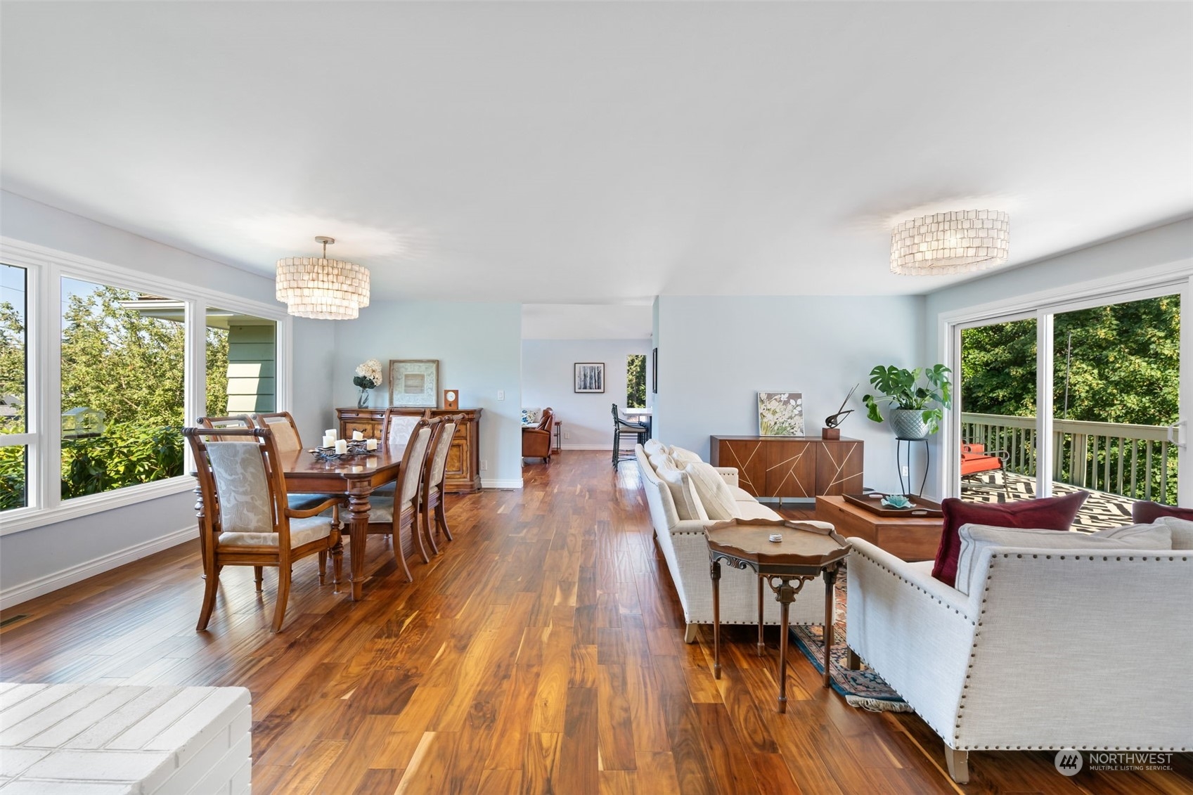 405 Parkridge Road Bellingham, WA 98225 - Photo 3 of 36 a view of a dining room with furniture and wooden floor