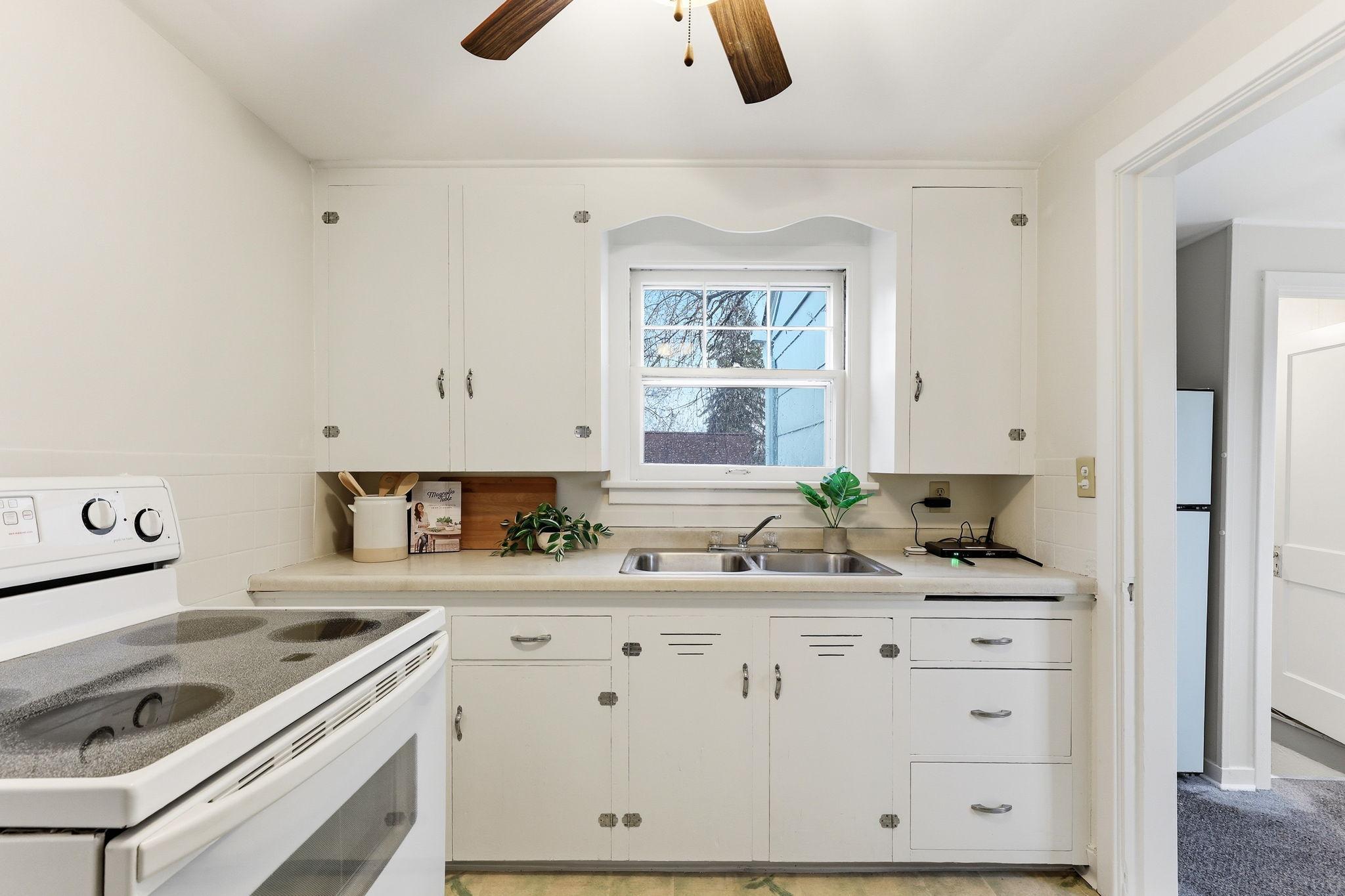 118 Bay Street Ellsworth, WI 54011 - Photo 7 of 19