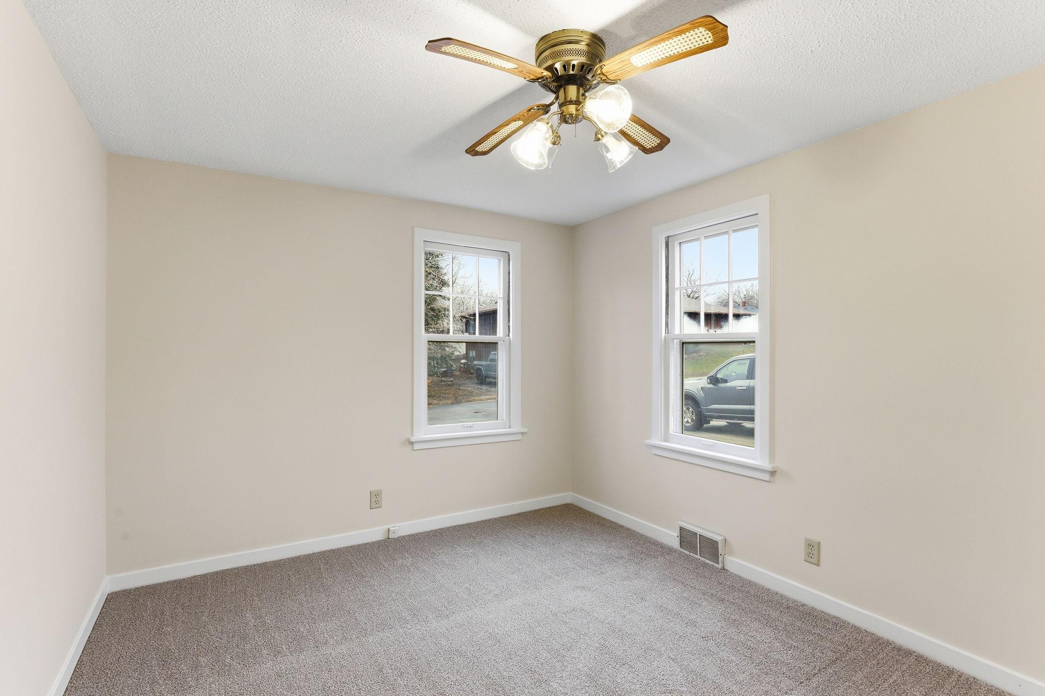 118 Bay Street Ellsworth, WI 54011 - Photo 10 of 19