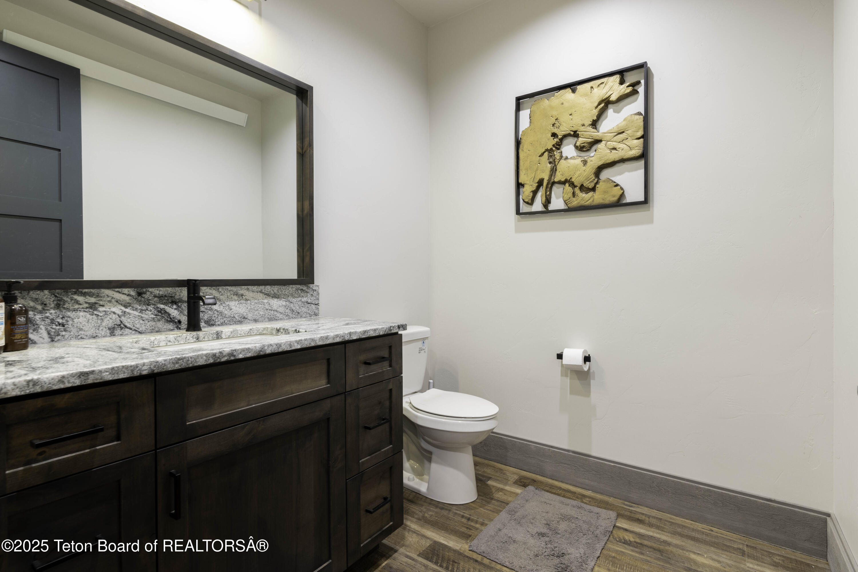 42 Airport Road Afton, WY 83110 - Photo 11 of 16 Web - Hangar 42-7