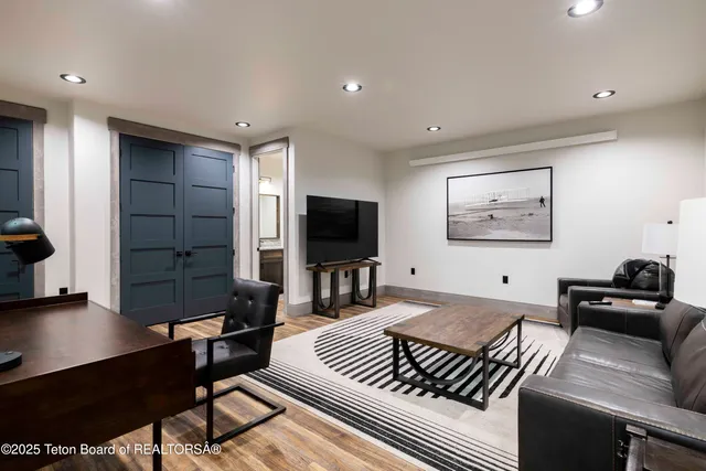 $1,195,000 | 42 Airport Road, Afton, WY 83110