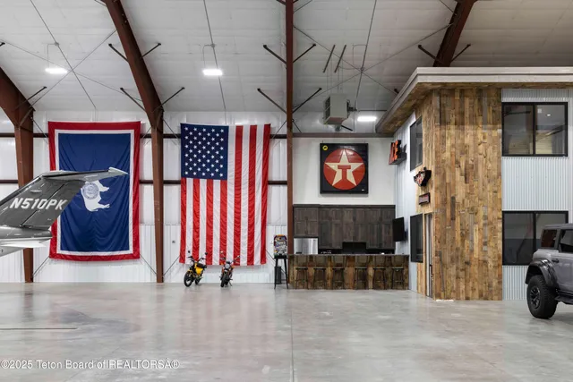 $1,195,000 | 42 Airport Road, Afton, WY 83110