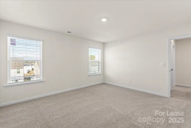 $2,300 | 1339 37th Ave Lane Northeast, Hickory, NC 28601