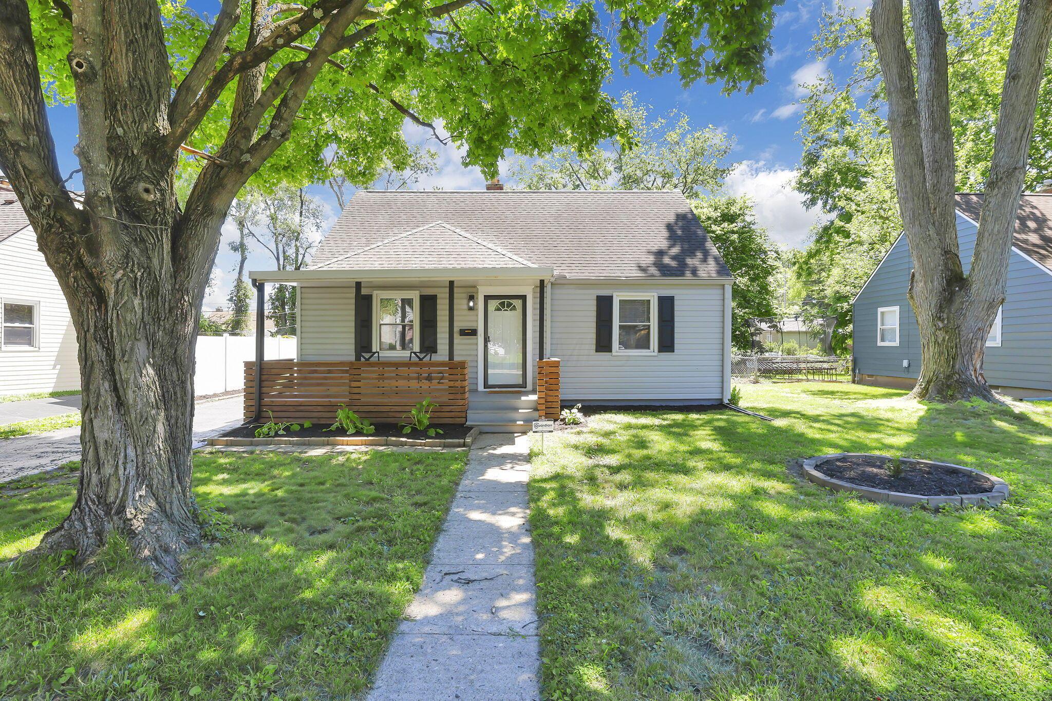 142 North Kellner Road Columbus, OH 43209 - Photo 4 of 62 Front Exterior