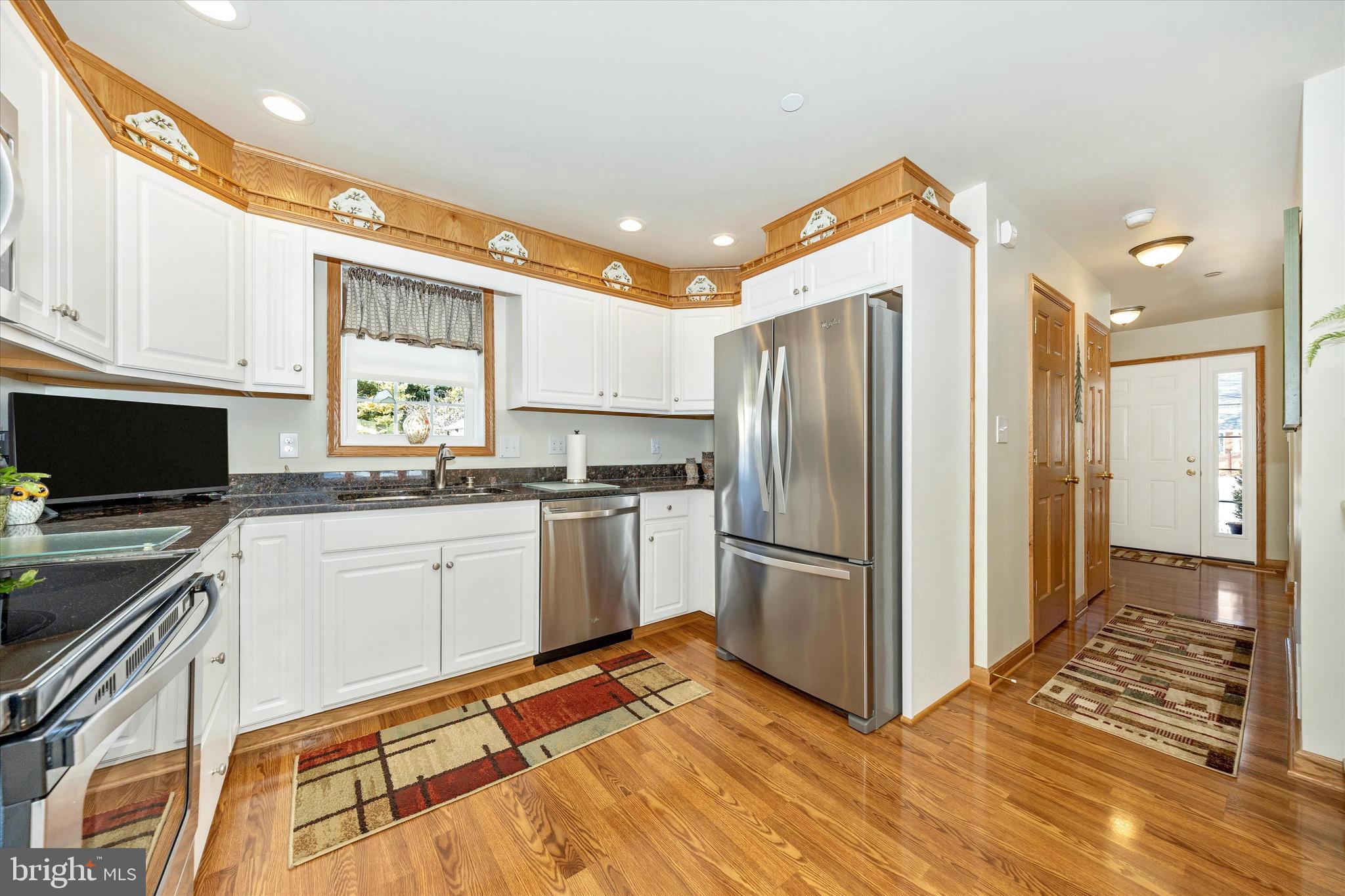 19327 Longmeadow Road Hagerstown, MD 21742 - Photo 15 of 48