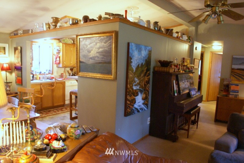 8059 Southeast Nelson Road Olalla, WA 98359 - Photo 7 of 14 Gallery Image 7