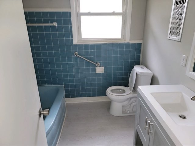 708 Vantrease Road Madison, TN 37115 - Photo 11 of 15 a bathroom with a sink a toilet and a mirror