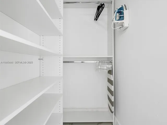 $3,900 | 2171 Northwest 49th Street, Miami, FL 33142