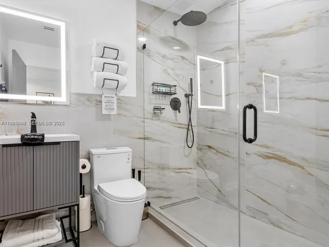 $3,900 | 2171 Northwest 49th Street, Miami, FL 33142