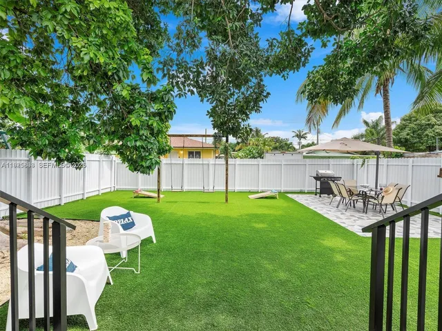 $3,900 | 2171 Northwest 49th Street, Miami, FL 33142