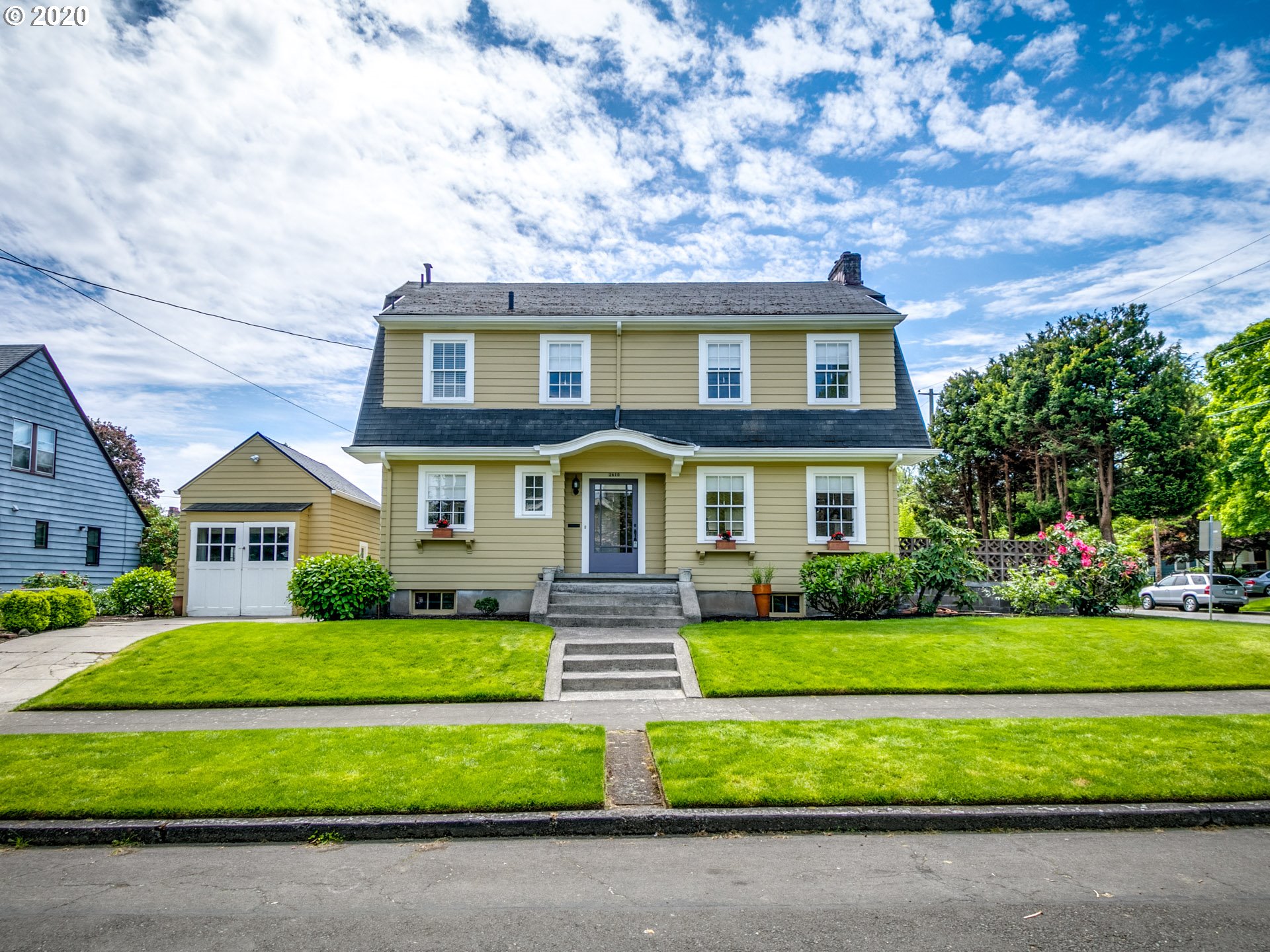 2610 Northeast Klickitat Street, Portland, OR 97212 Compass