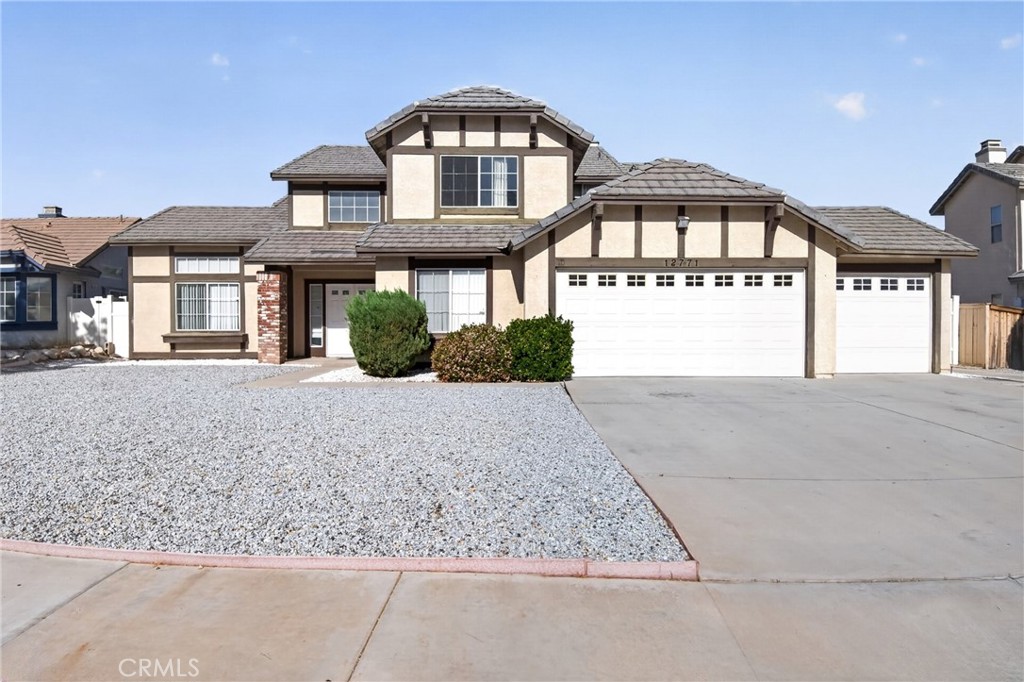 12771 Ponderosa Ranch Road Victorville, CA 92392 - Photo 1 of 43