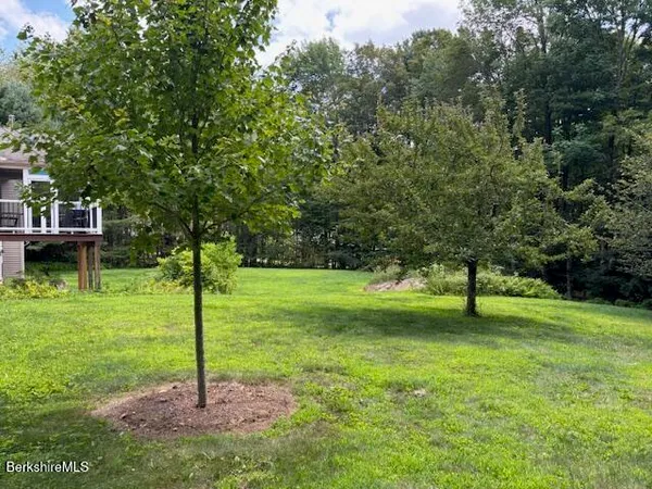 $495,000 | 40 Ryan Road, Washington, MA 01223