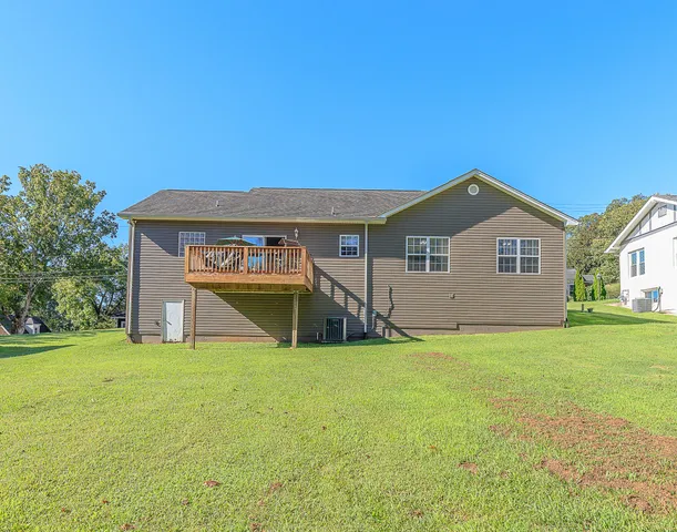 $365,000 | 215 Newberry Street West, Chattanooga, TN 37415