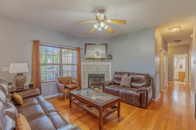 $365,000 | 215 Newberry Street West, Chattanooga, TN 37415