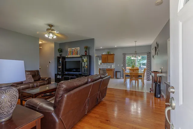 $365,000 | 215 Newberry Street West, Chattanooga, TN 37415