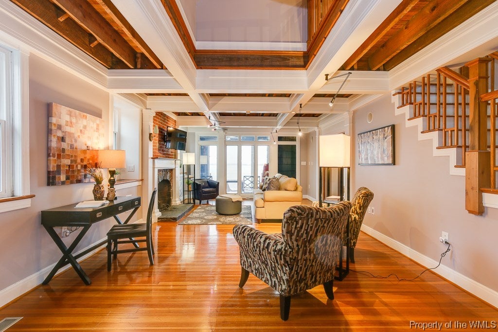 Gallery Image 6