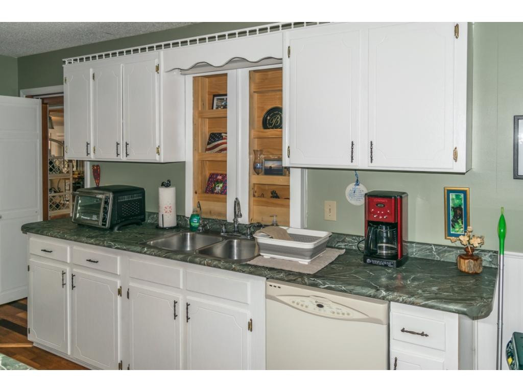 222 Clay Little Road Elizabethton, TN 37643 - Photo 10 of 24 Photo 10