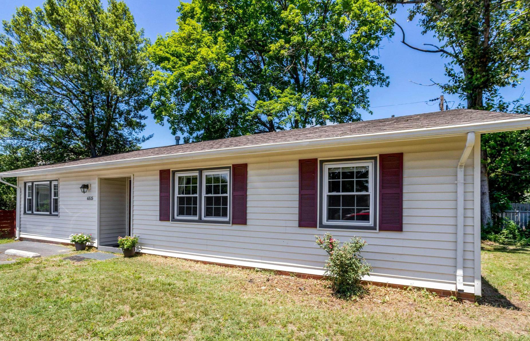 6515 Riefton Court Alexandria, VA 22310 - Photo 3 of 16 Front of home