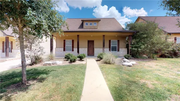 $2,000 | 3412 Cullen Trail, College Station, TX 77845