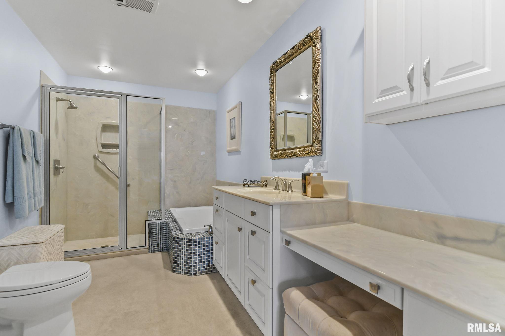 7 Turnberry Place, Unit 7 Springfield, IL 62704 - Photo 24 of 38