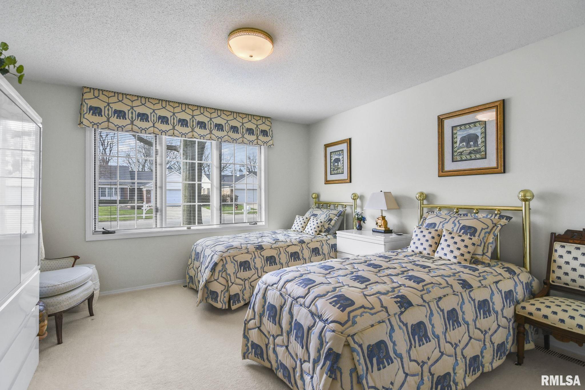 7 Turnberry Place, Unit 7 Springfield, IL 62704 - Photo 25 of 38