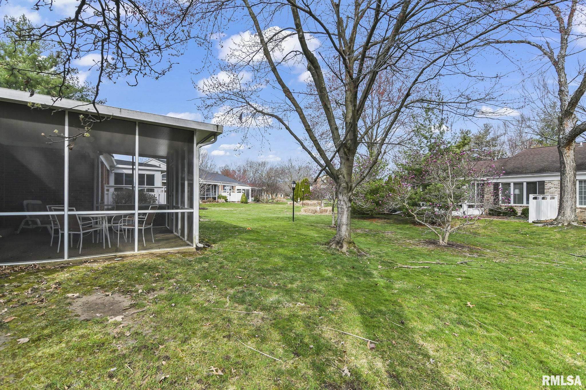 7 Turnberry Place, Unit 7 Springfield, IL 62704 - Photo 36 of 38