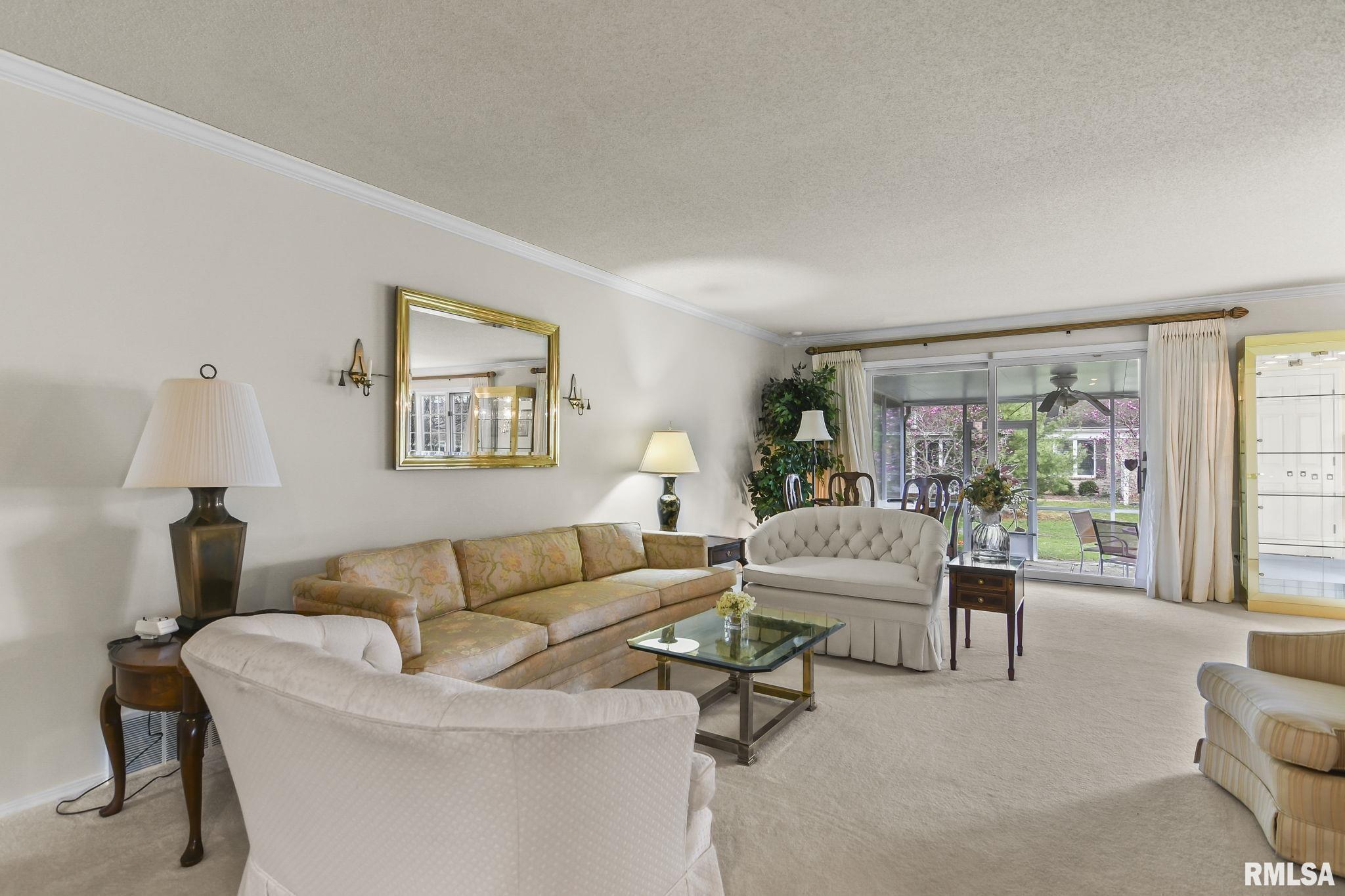 7 Turnberry Place, Unit 7 Springfield, IL 62704 - Photo 7 of 38