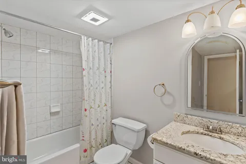 $949,900 | 601 South 17th Street, Philadelphia, PA 19146