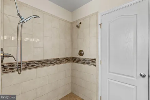 $949,900 | 601 South 17th Street, Philadelphia, PA 19146