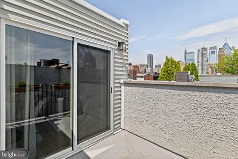 $949,900 | 601 South 17th Street, Philadelphia, PA 19146