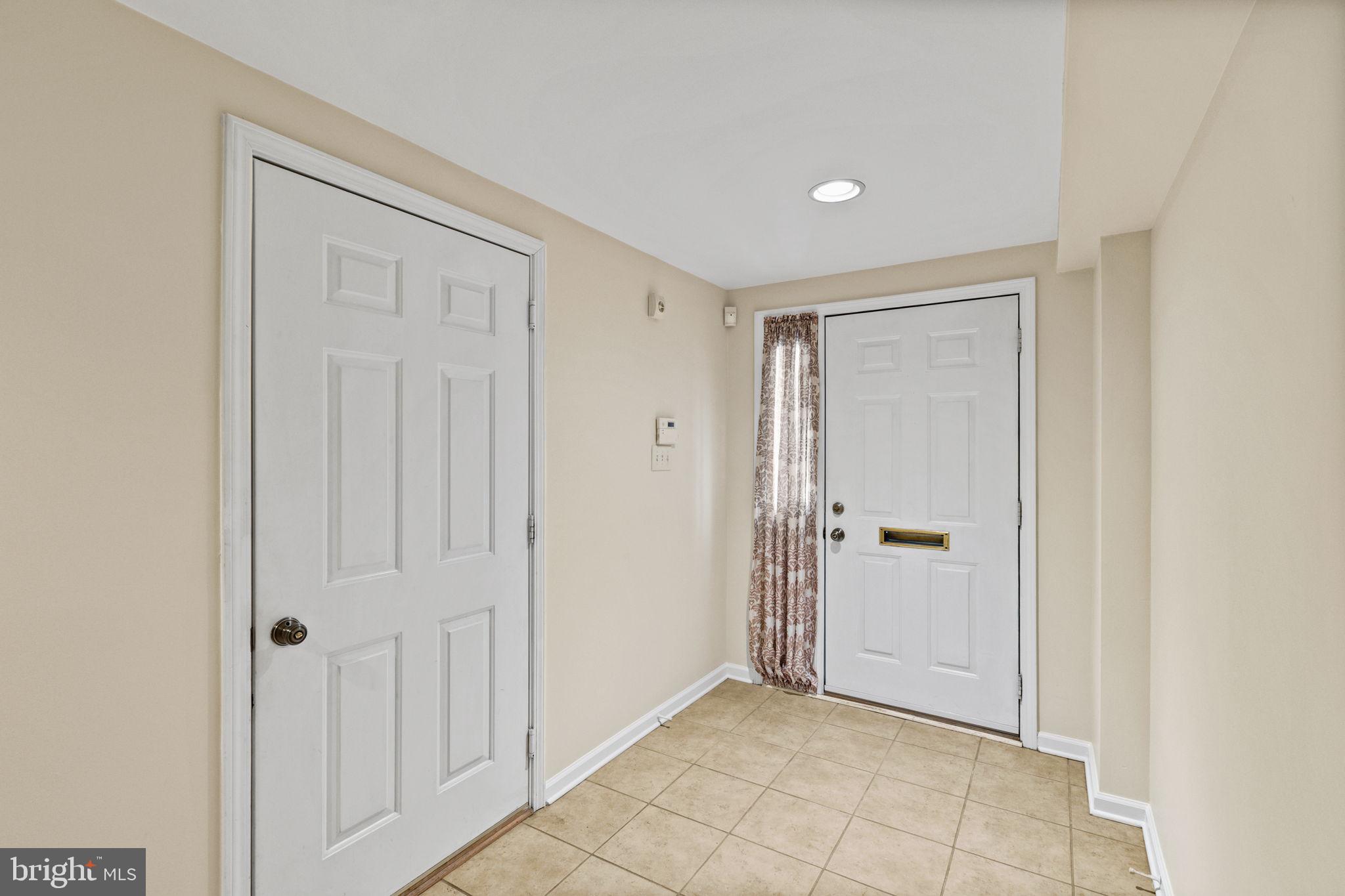601 South 17th Street Philadelphia, PA 19146 - Photo 32 of 35