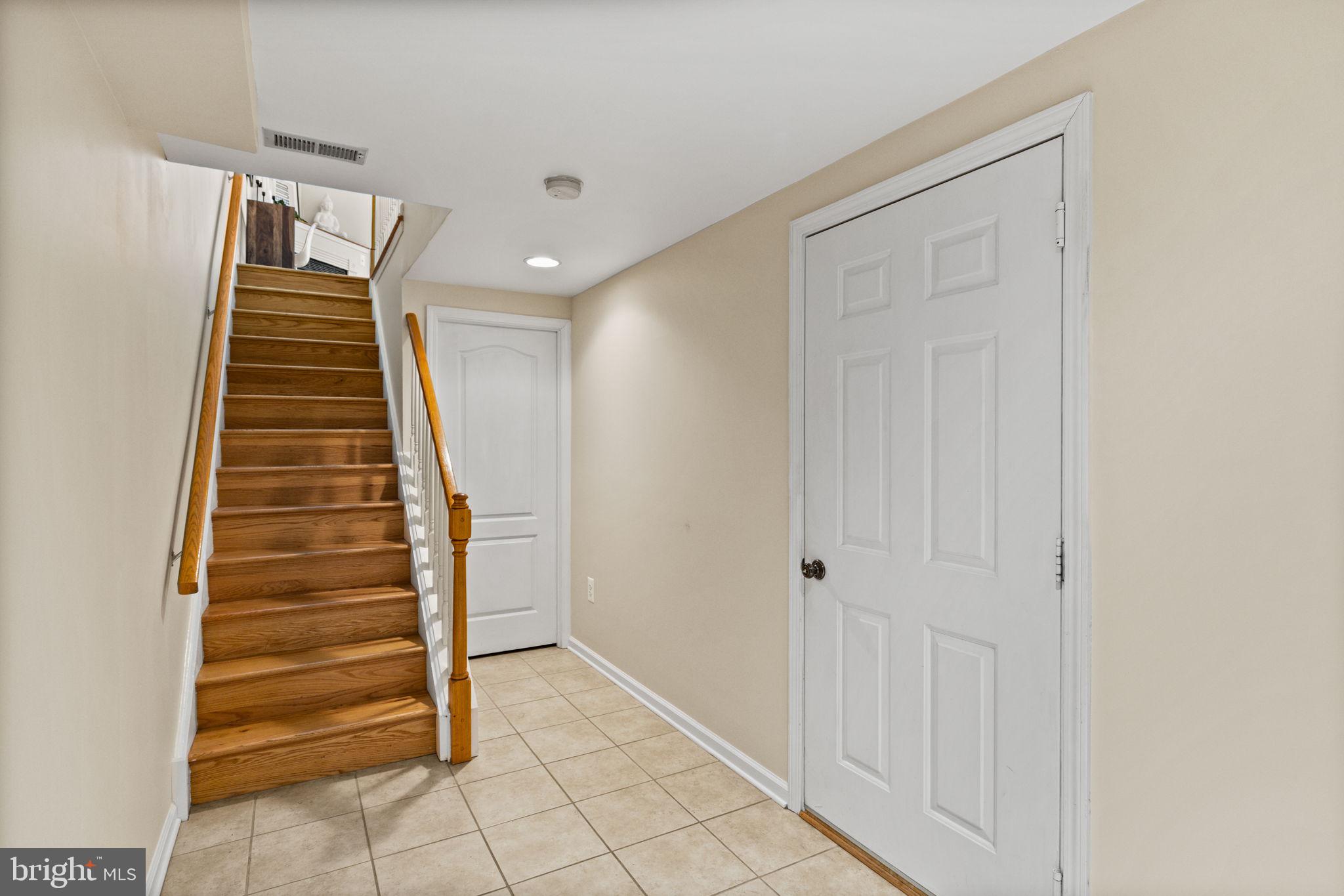 601 South 17th Street Philadelphia, PA 19146 - Photo 33 of 35