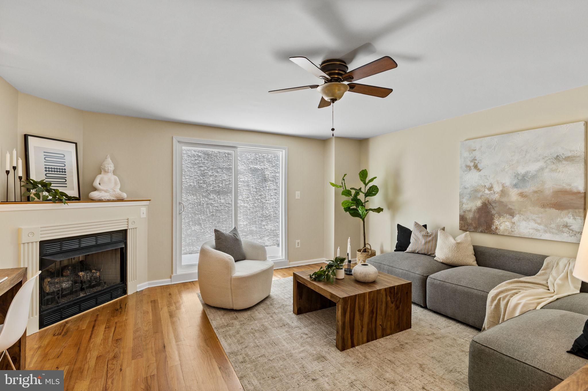 601 South 17th Street Philadelphia, PA 19146 - Photo 4 of 35