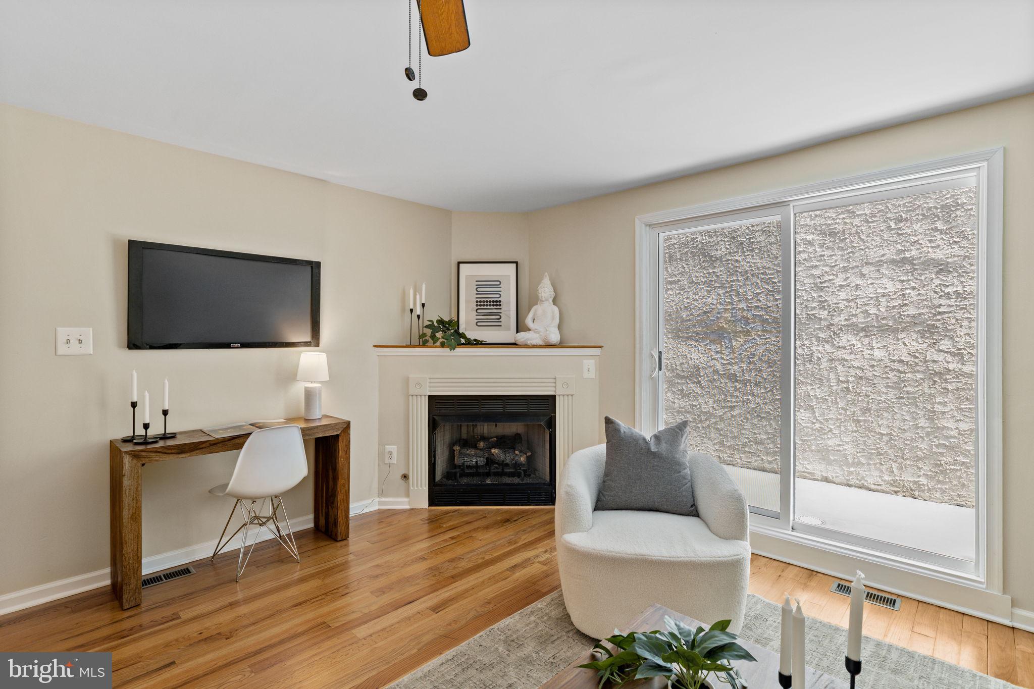 601 South 17th Street Philadelphia, PA 19146 - Photo 5 of 35
