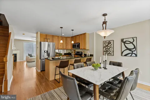 $949,900 | 601 South 17th Street, Philadelphia, PA 19146