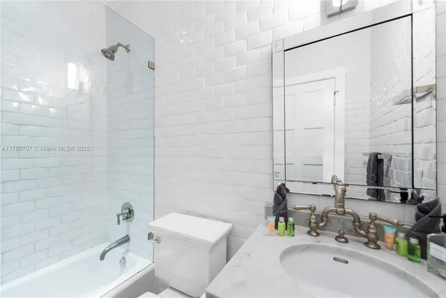 a view of a house with a swimming pool