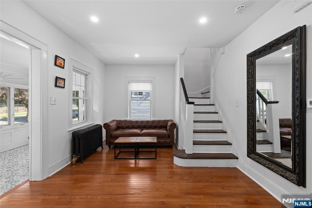 415 Orange Road Montclair, NJ 07042 - Photo 6 of 34